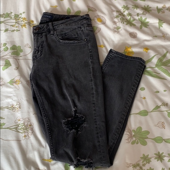 Vigoss The Thompson Tomboy 28